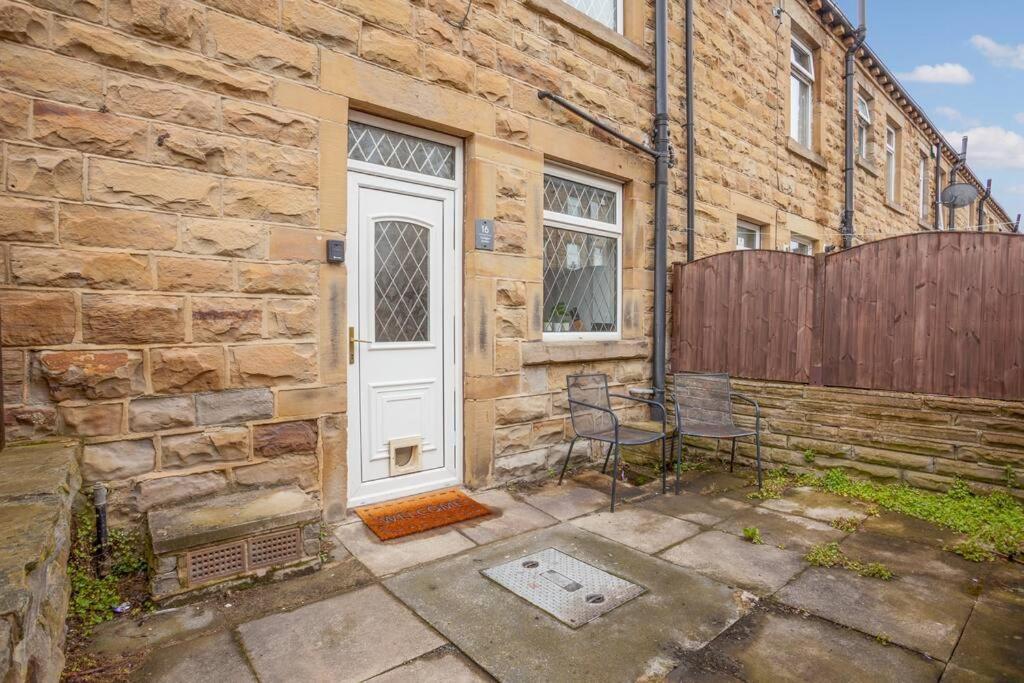 Victorian Terrace, East Ardsley * Robin Hood