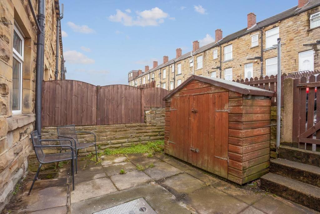 Victorian Terrace, East Ardsley Holiday home